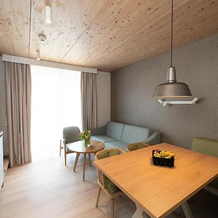 Am Plauer In * Ganzlin